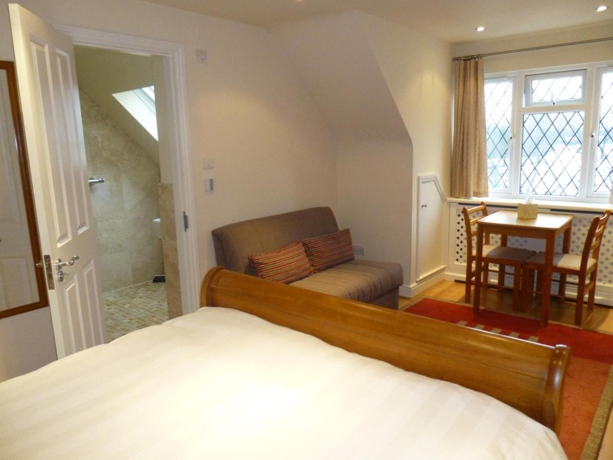 The Oaks Guest House London Værelse billede